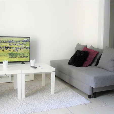 Centre 2-8 P., View And Chillon Castle * Montreux