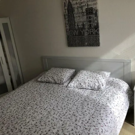 Apartmán Centre 2-8 P., View And Chillon Castle