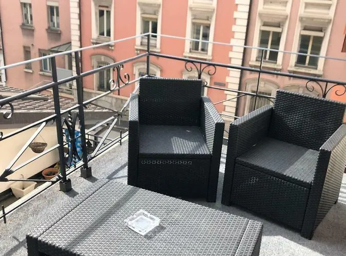 Centre 2-8 P., View And Chillon Castle Appartement