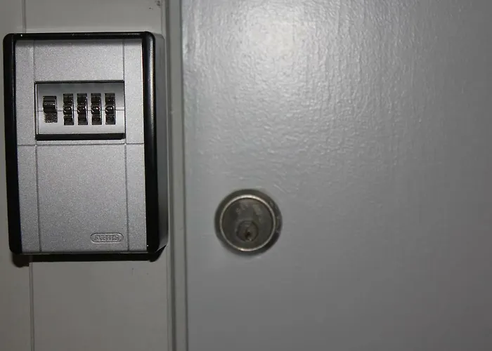 Appartamento Centre 2-8 P., View And Chillon Castle